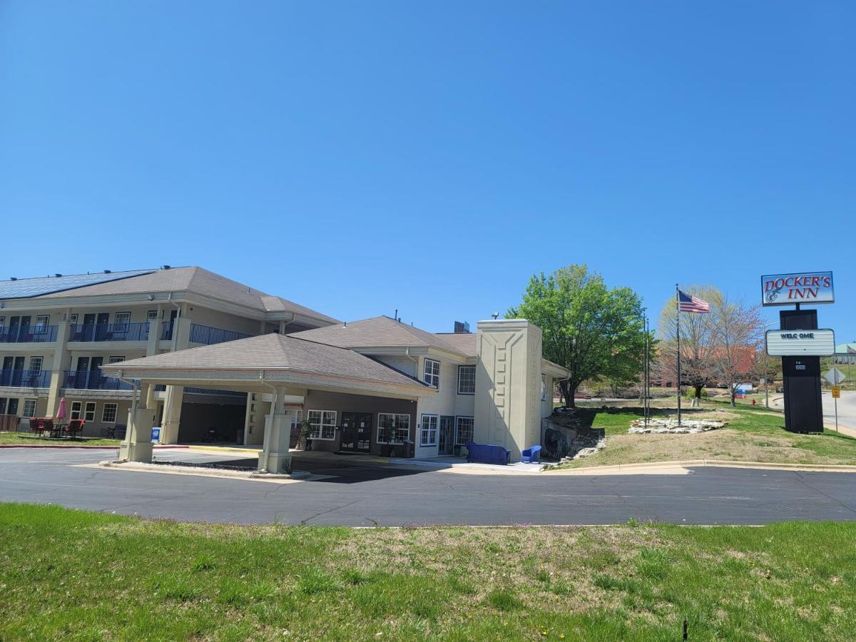 Docker'S Inn Branson Exterior photo